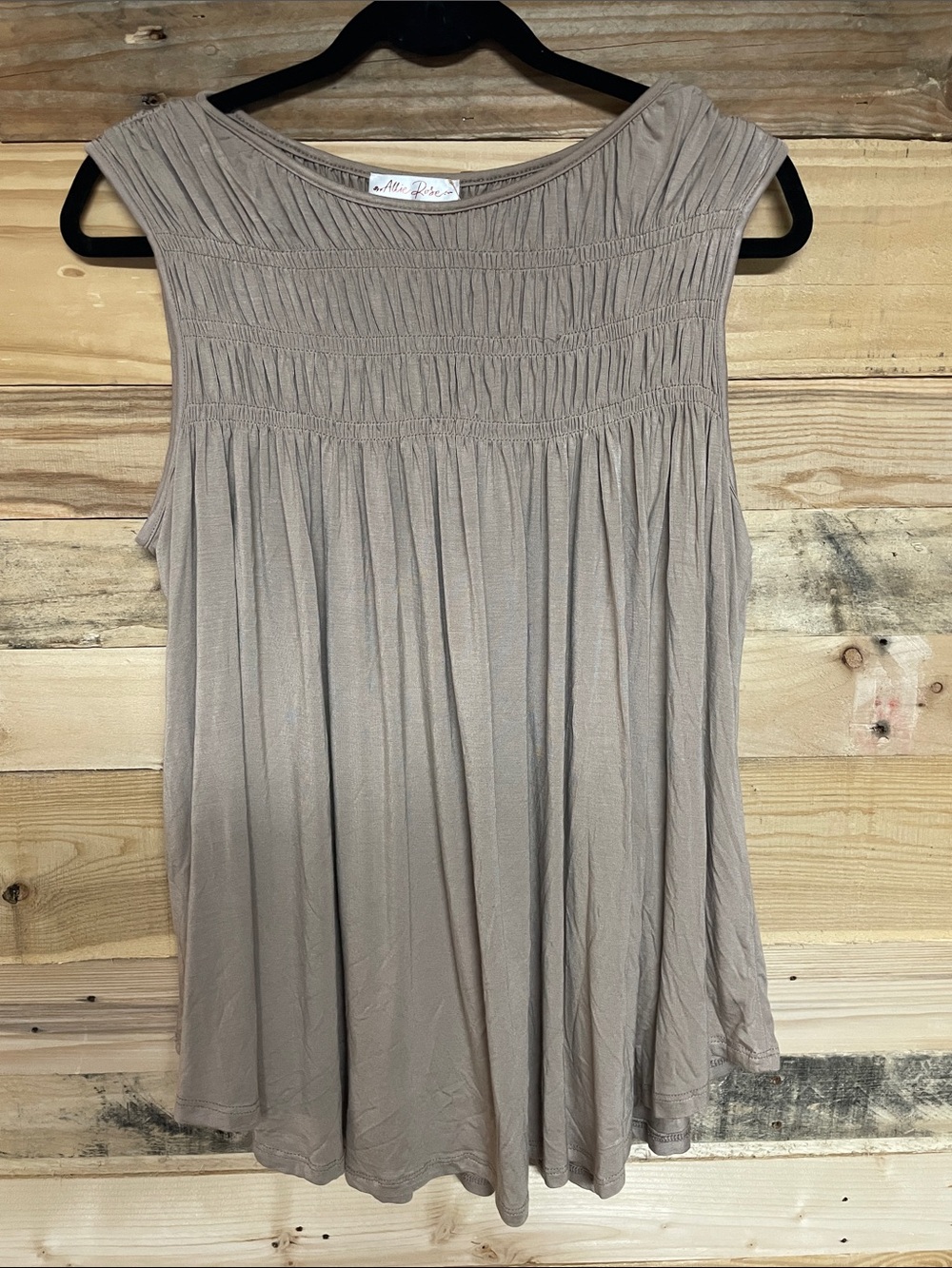 Allie Rose size Medium mocha color sleeveless blouse
